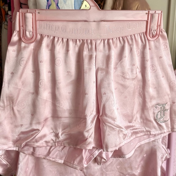 Juicy Couture Light Pink Satin Pajama Set - Picture 3 of 4